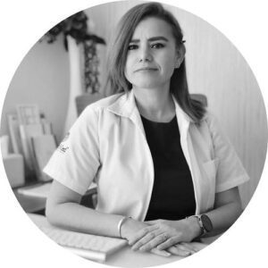 Dra. Lillian Berenice Macias Cortes